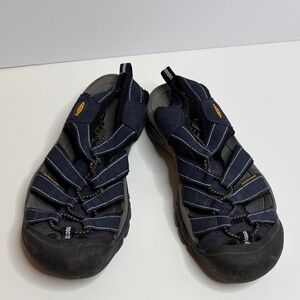 Keen Blue Black Waterproof Outdoor Closed Toe Sandals Women Size 8.5 BLEMISH